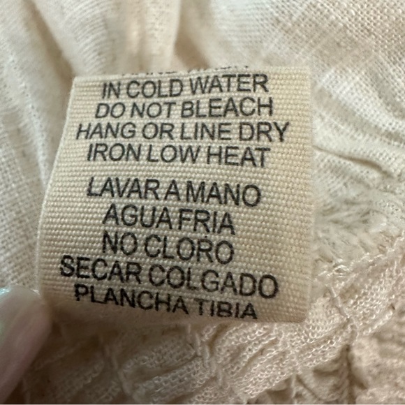 EUC Drawstring Halter Top - Picture 10 of 10